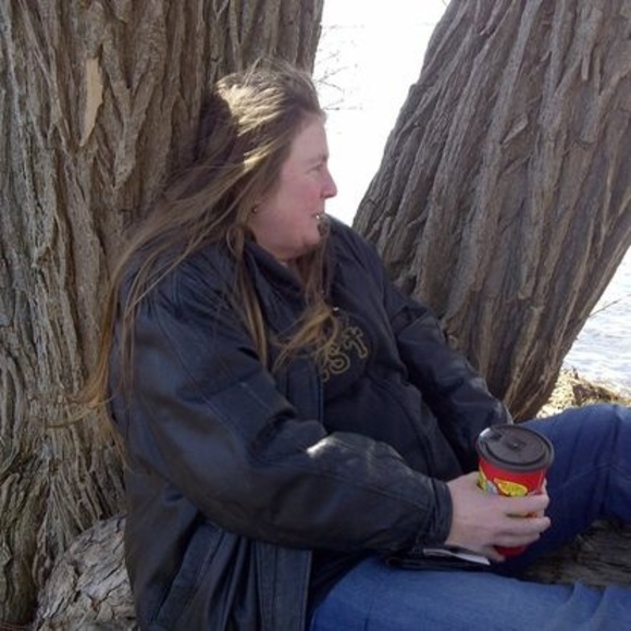 Meet your Posher, Angela - Picture 1 of 1